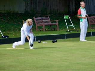 Jackie bowls to stay ahead
